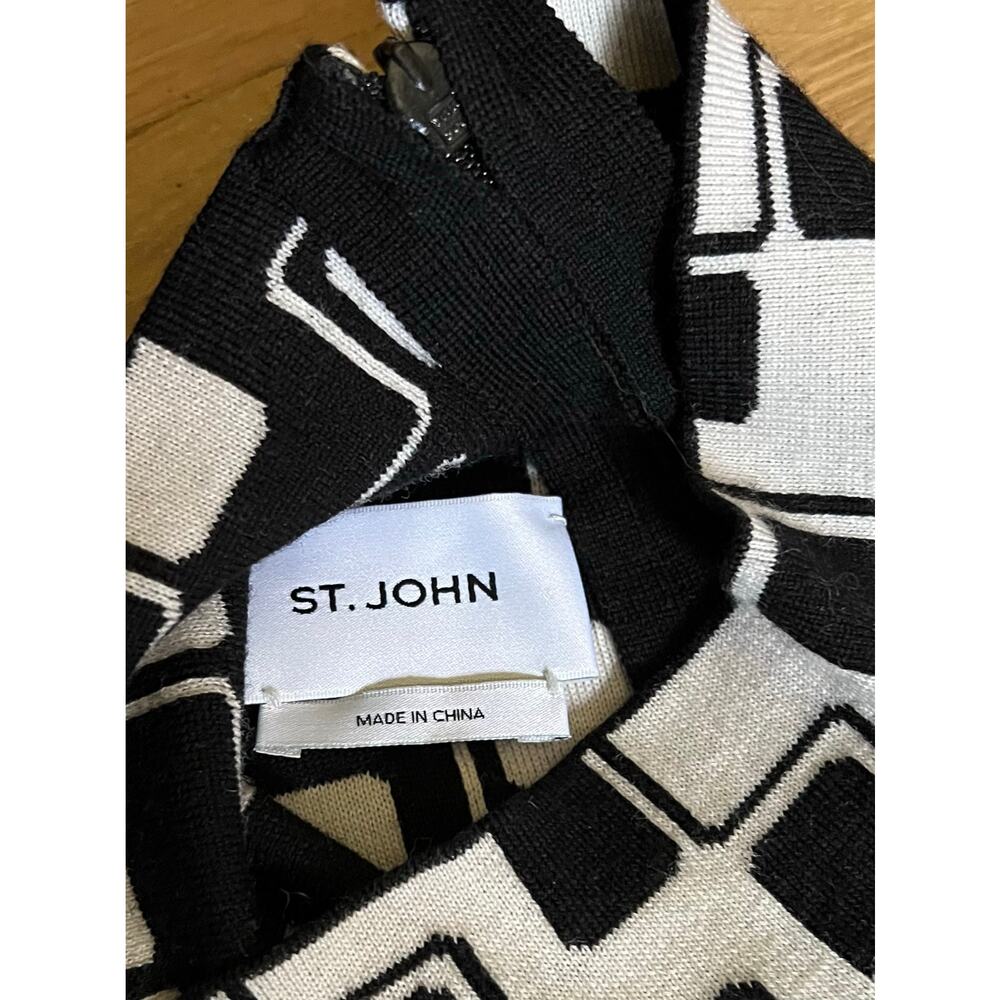 Quiet Luxury St. John Wool Stretch Maximalist Black White Mock Neck Sweater Sz L - Picture 10 of 14